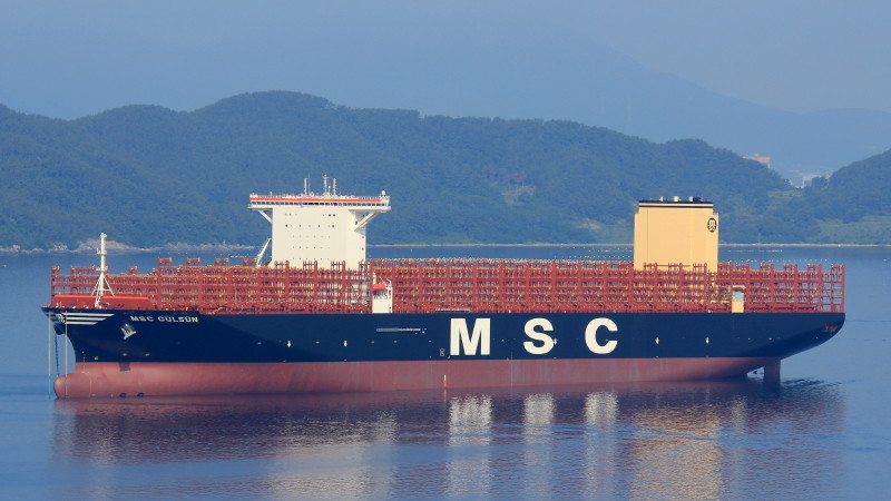 World S Largest Boxship Featuring 24 Rows Across Is Delivered Splash247,Painting An Accent Wall With Windows