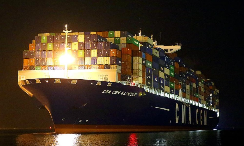 CMA CGM set to overtake Maersk next year
