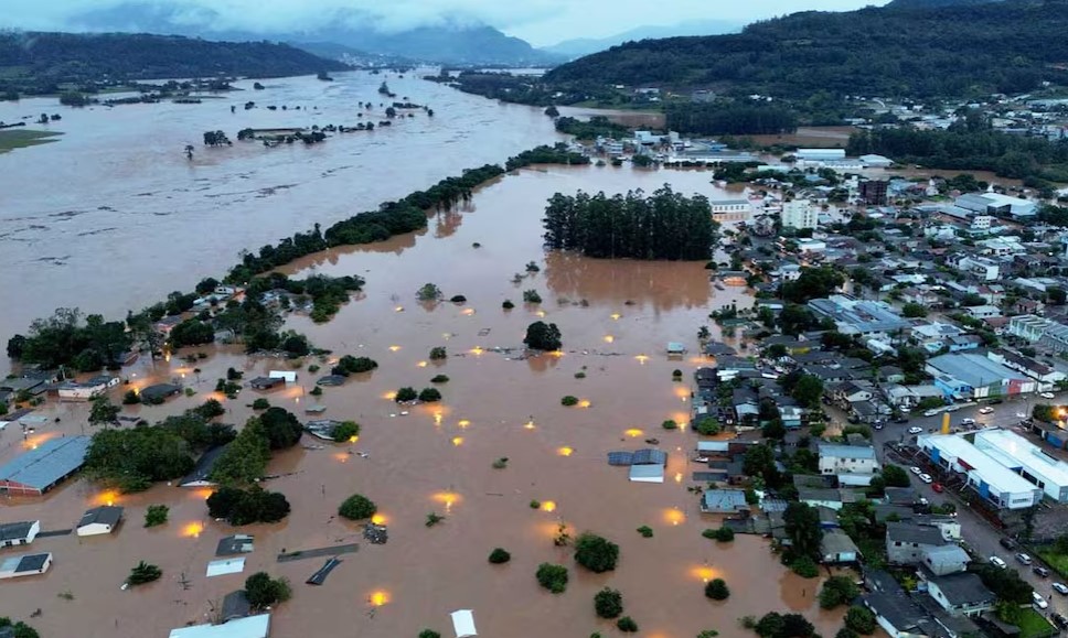 Enchentes no Brasil afetaram duramente as exportações