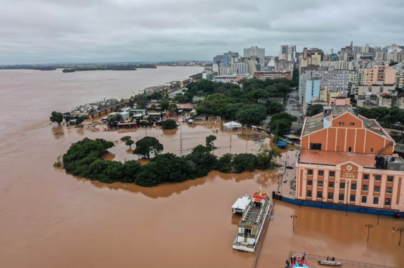 Enchentes massivas causam caos no sul do Brasil