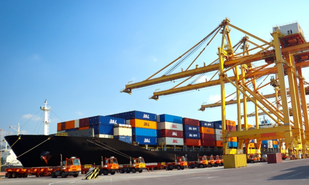 BAL parent LC Logistics books $236m boxship duo