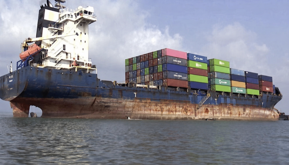 Hormuz dispute shifts from access to control